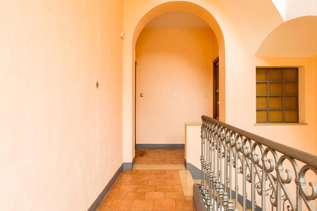 Alessandria Central Apt 10Min Walk Central Station Exterior photo